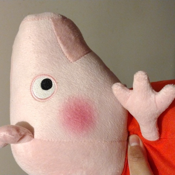 Peppa Pig Stuff Plush - Picture 2 of 9